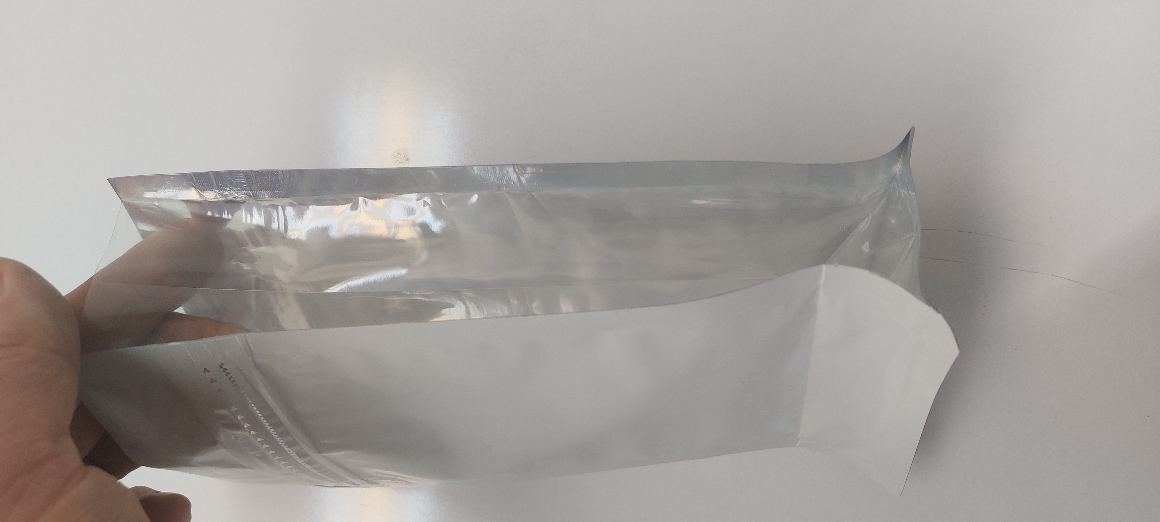 پاکت باکس پوچ رنگی با بغل گاست شفاف و سایز گاست 70 میلیمتر